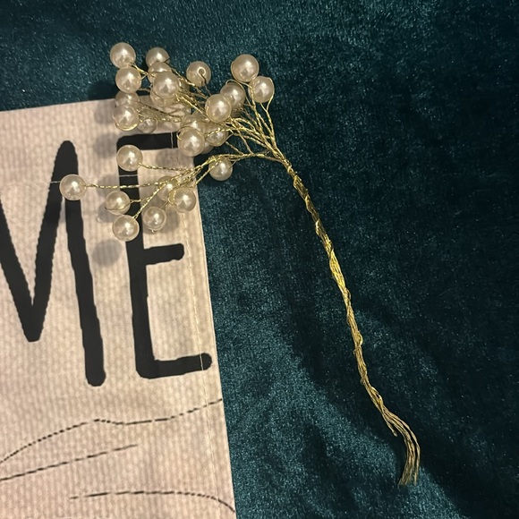 Wedding/Reception Decor Bundle - Picture 10 of 13